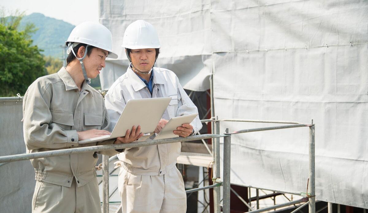 建設業法改正】現場技術者の専任合理化とは？内容や注意点を解説